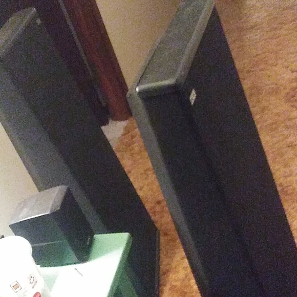 Speakers - Picture 10 of 11